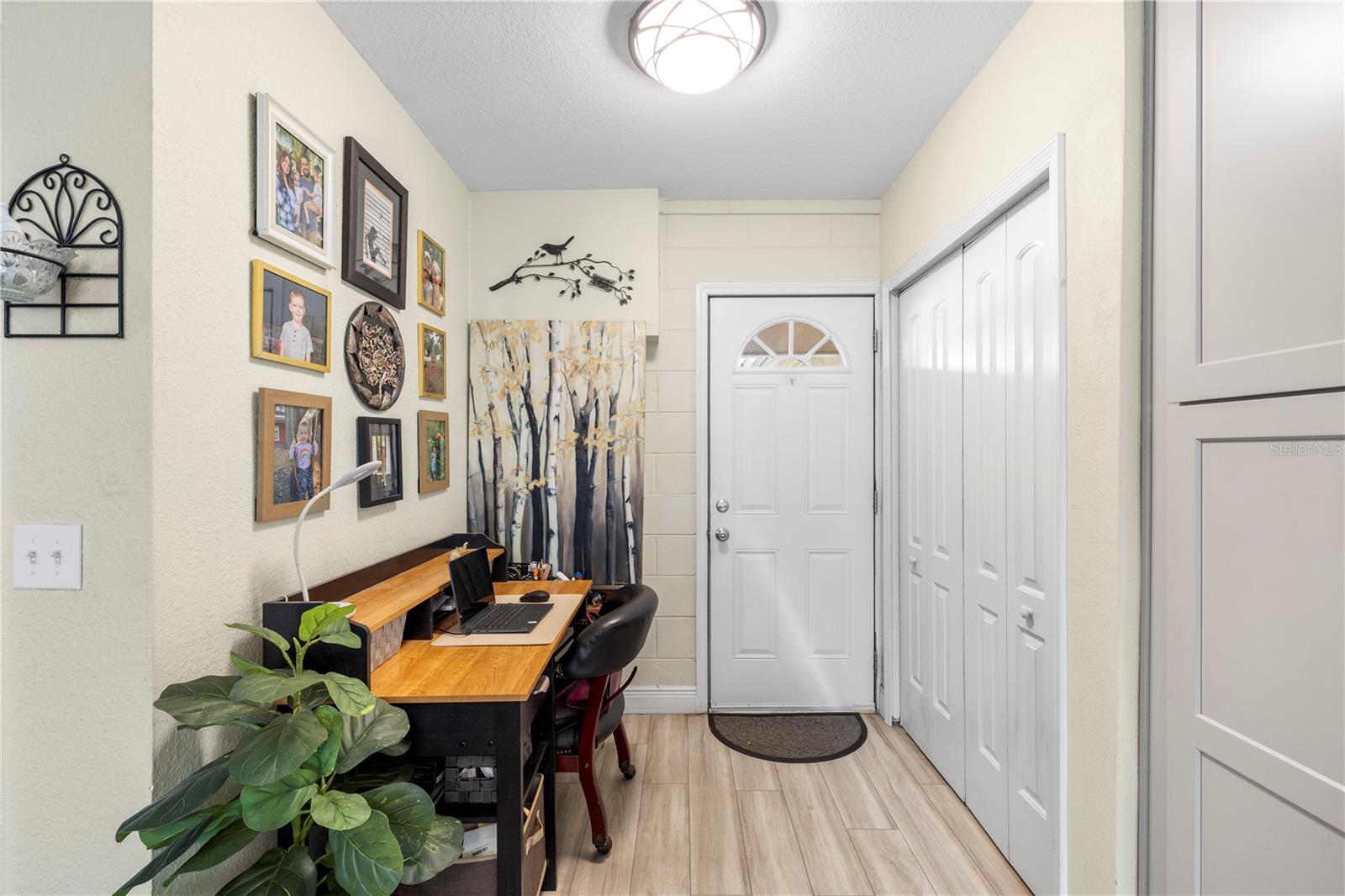 TOWNN COUNTRY PARK SC 9 UN 11 - Residential