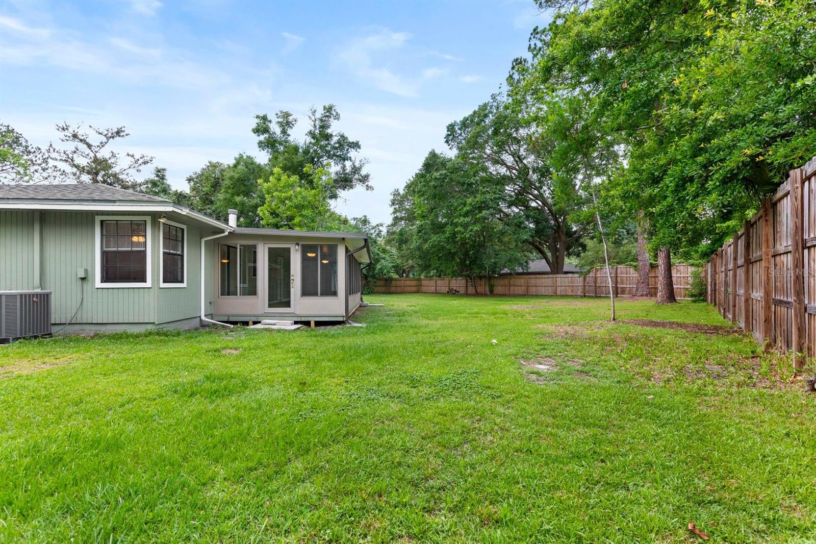 NORTHWOOD PINES UNIT 5 REP - Residential Lease