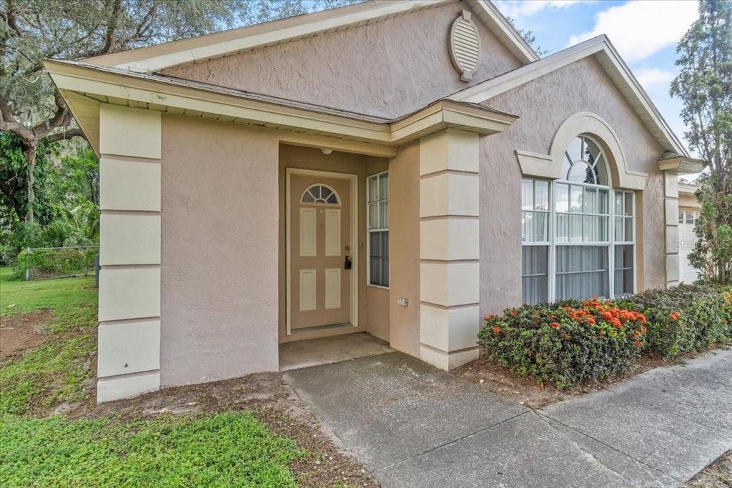 Photo of 990 Forrest Drive, Bartow, FL 33830 (MLS # L4956919)