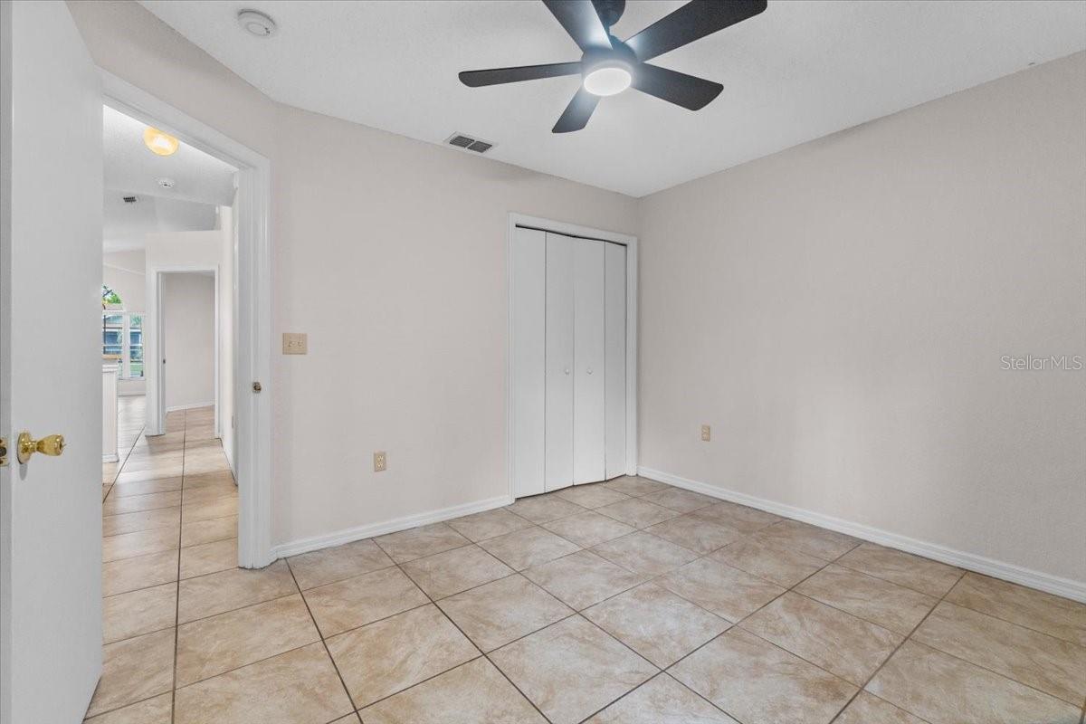 AZALEA OAKS - Residential