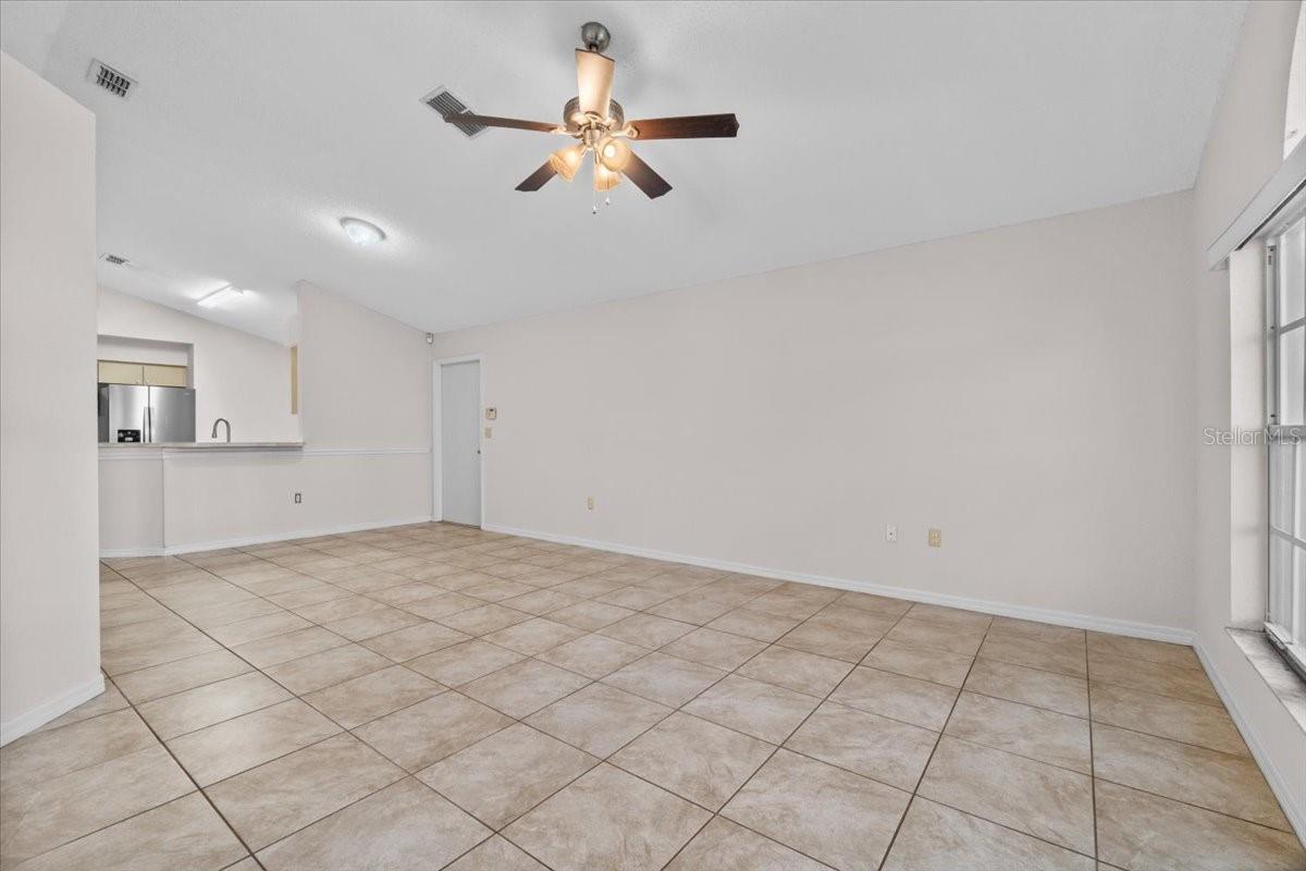 AZALEA OAKS - Residential