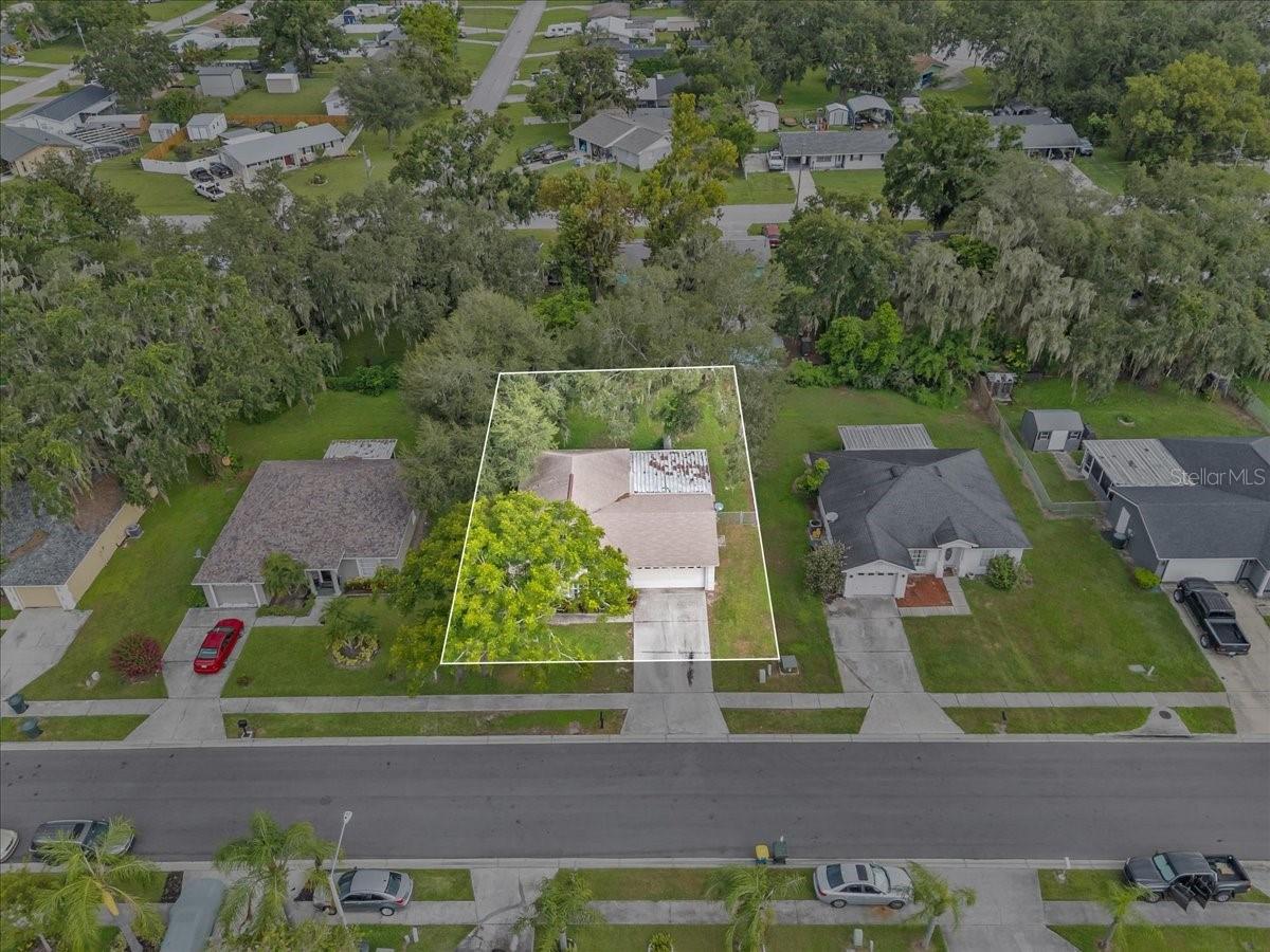 AZALEA OAKS - Residential