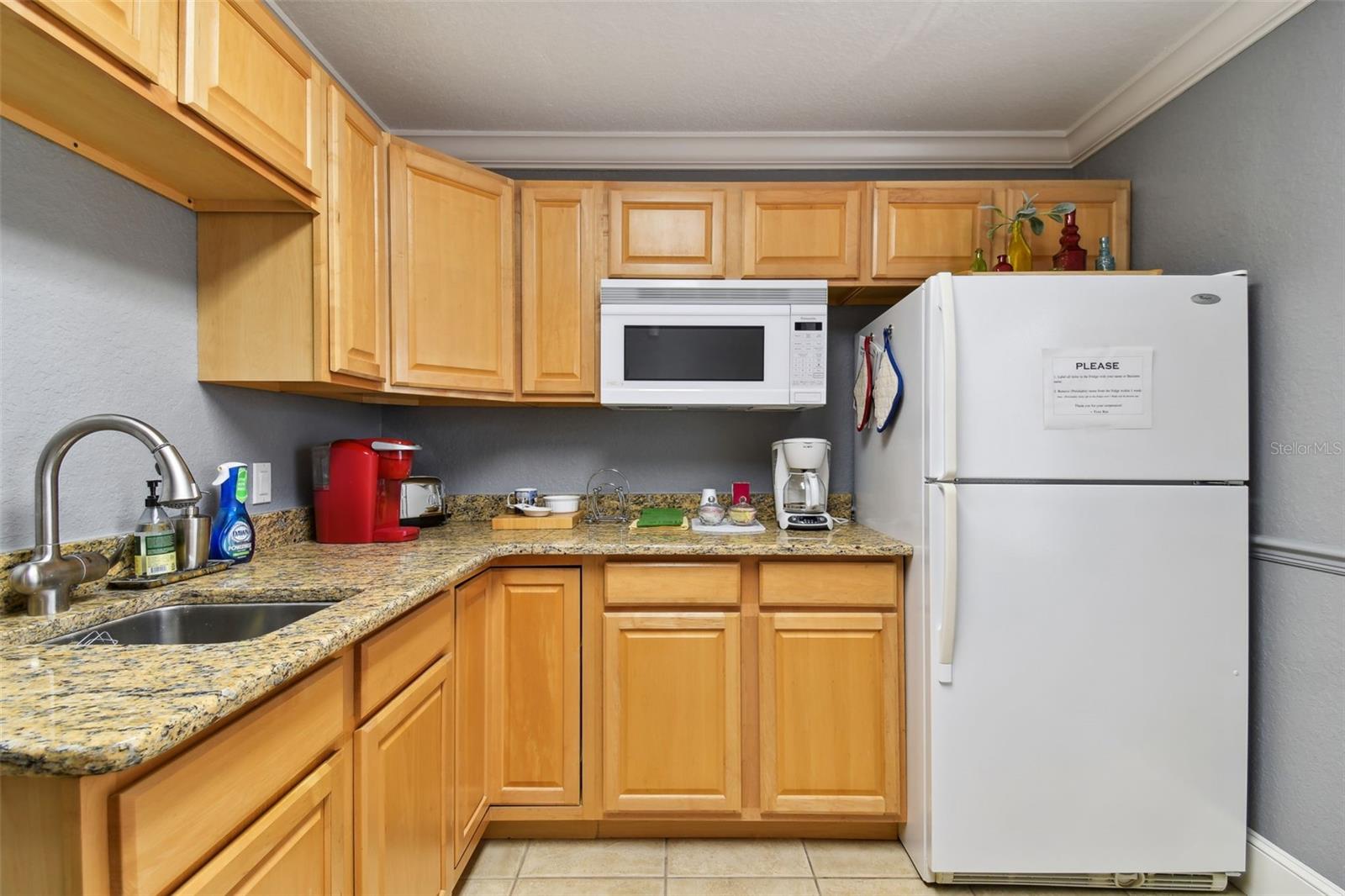 INTERLACHEN HEIGHTS - Commercial Lease