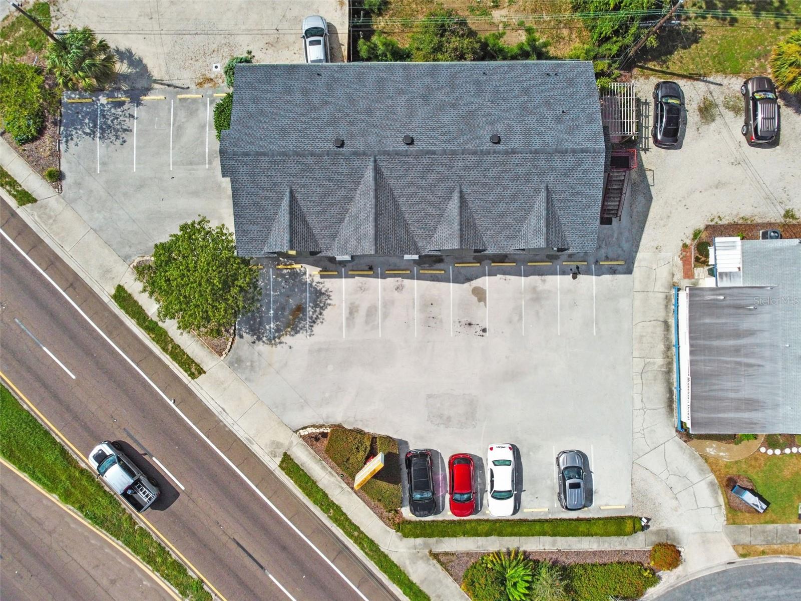 INTERLACHEN HEIGHTS - Commercial Lease