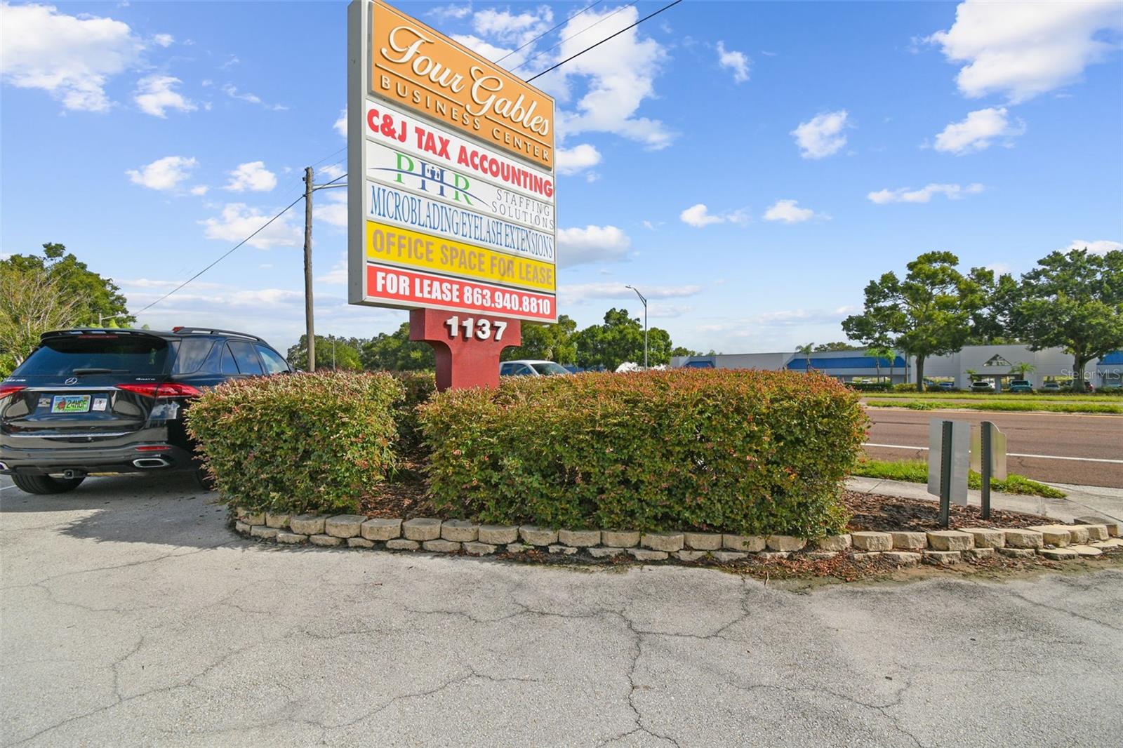 INTERLACHEN HEIGHTS - Commercial Lease