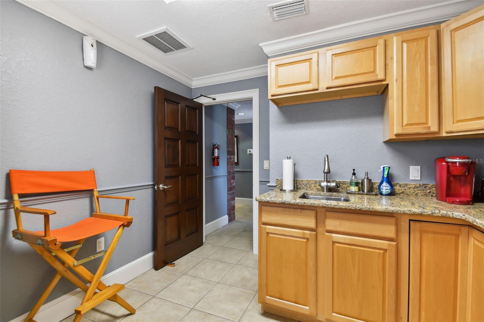 INTERLACHEN HEIGHTS - Commercial Lease