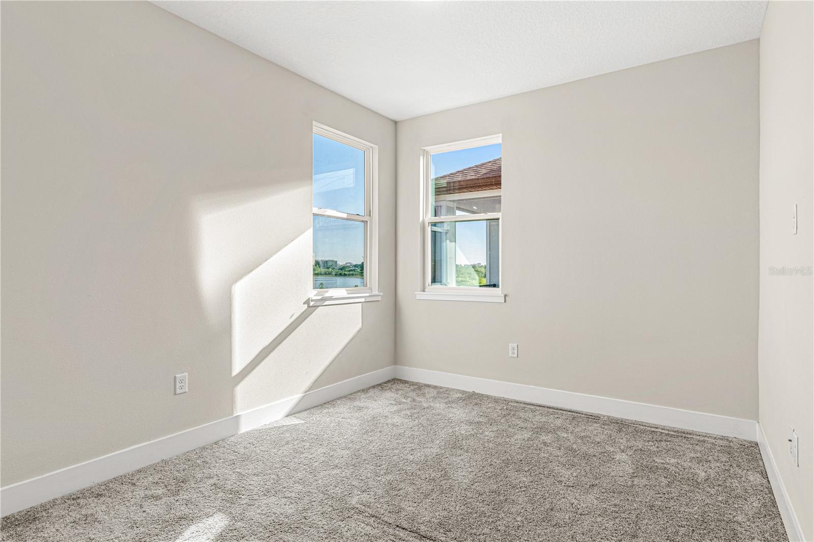 SAND LAKE SOUND - Residential Lease