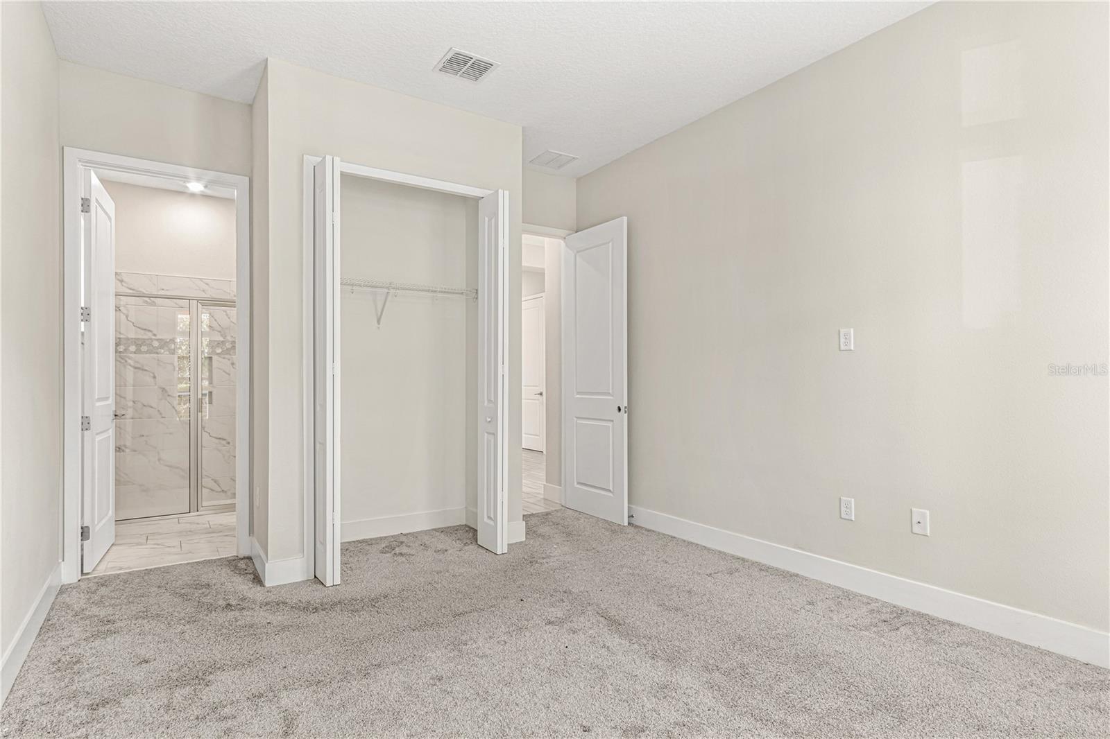 SAND LAKE SOUND - Residential Lease