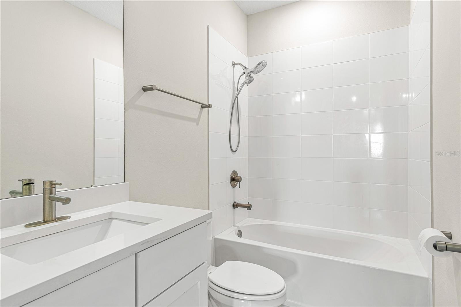 SAND LAKE SOUND - Residential Lease