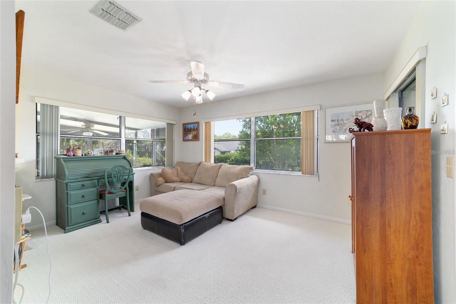 BEVERLY HILLS UNIT 08 PH 02 - Residential