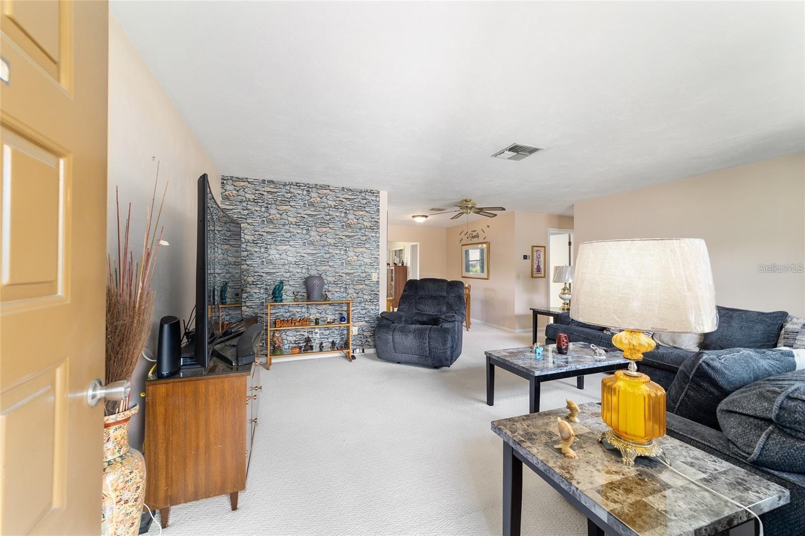 BEVERLY HILLS UNIT 08 PH 02 - Residential