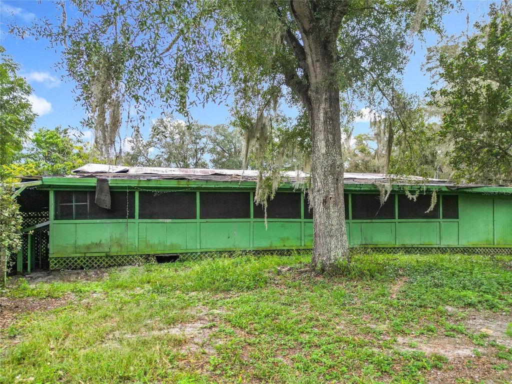 Photo of 13300 SW 91st Place, Dunnellon, FL 34432 (MLS # A4621340)