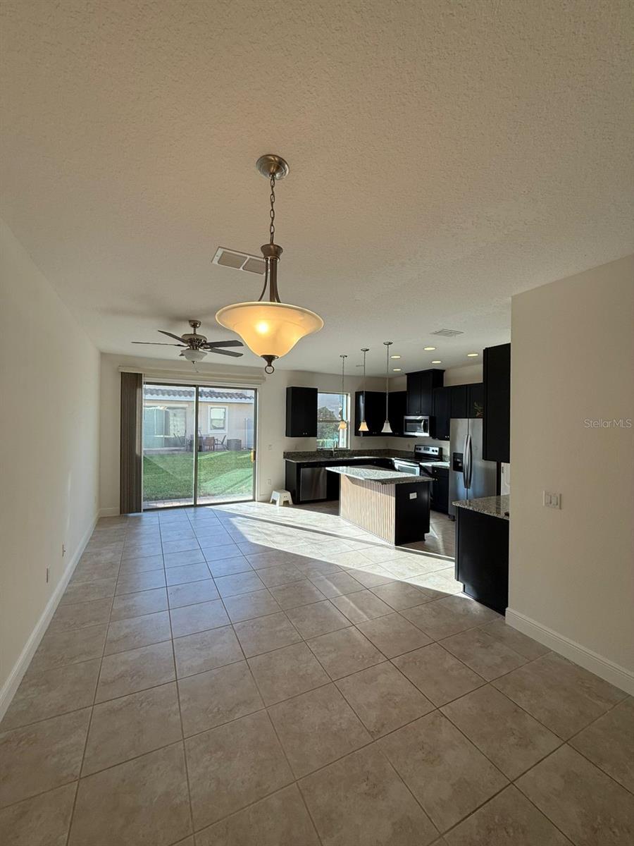 EAGLE CRK VILLAGE L PH 3A - Residential Lease