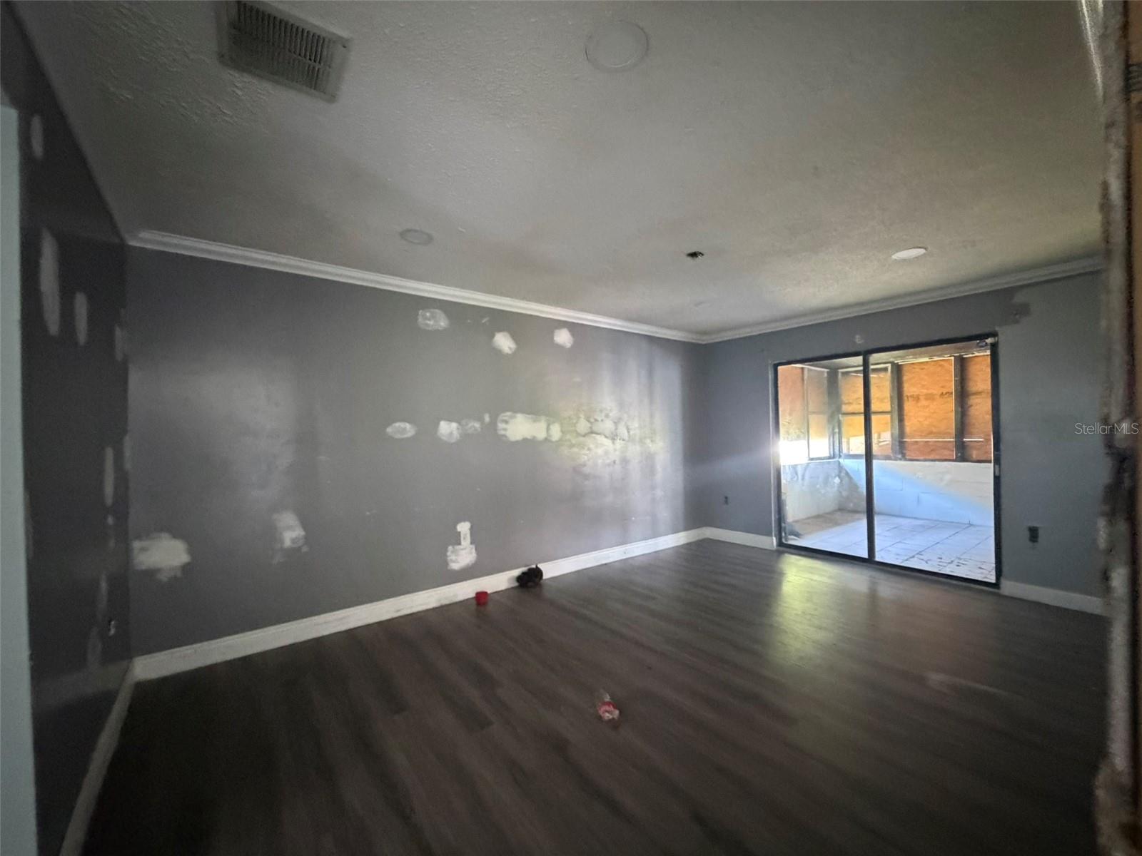 POINC VILLAGE 1 NBD 1 N - Residential