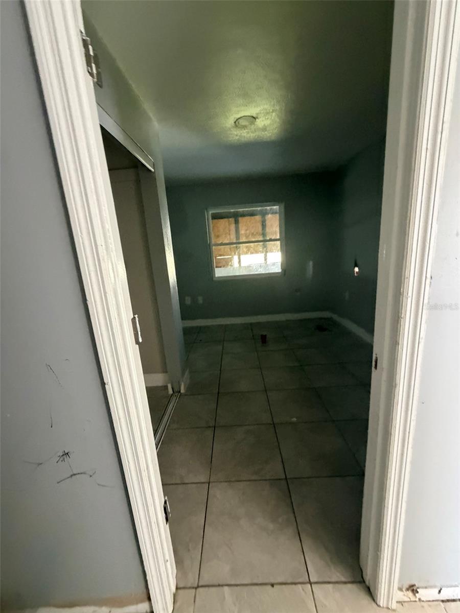 POINC VILLAGE 1 NBD 1 N - Residential