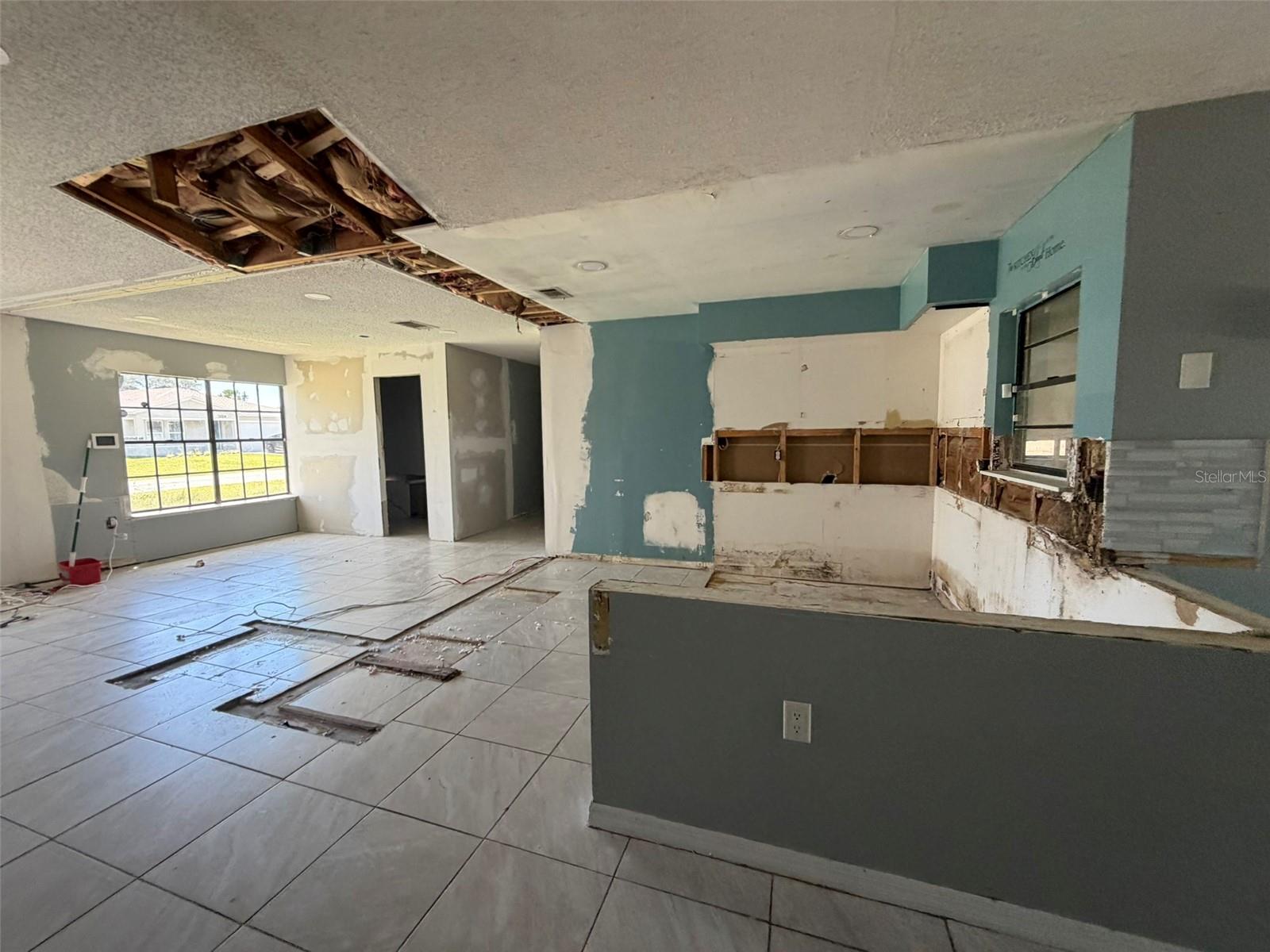 POINC VILLAGE 1 NBD 1 N - Residential