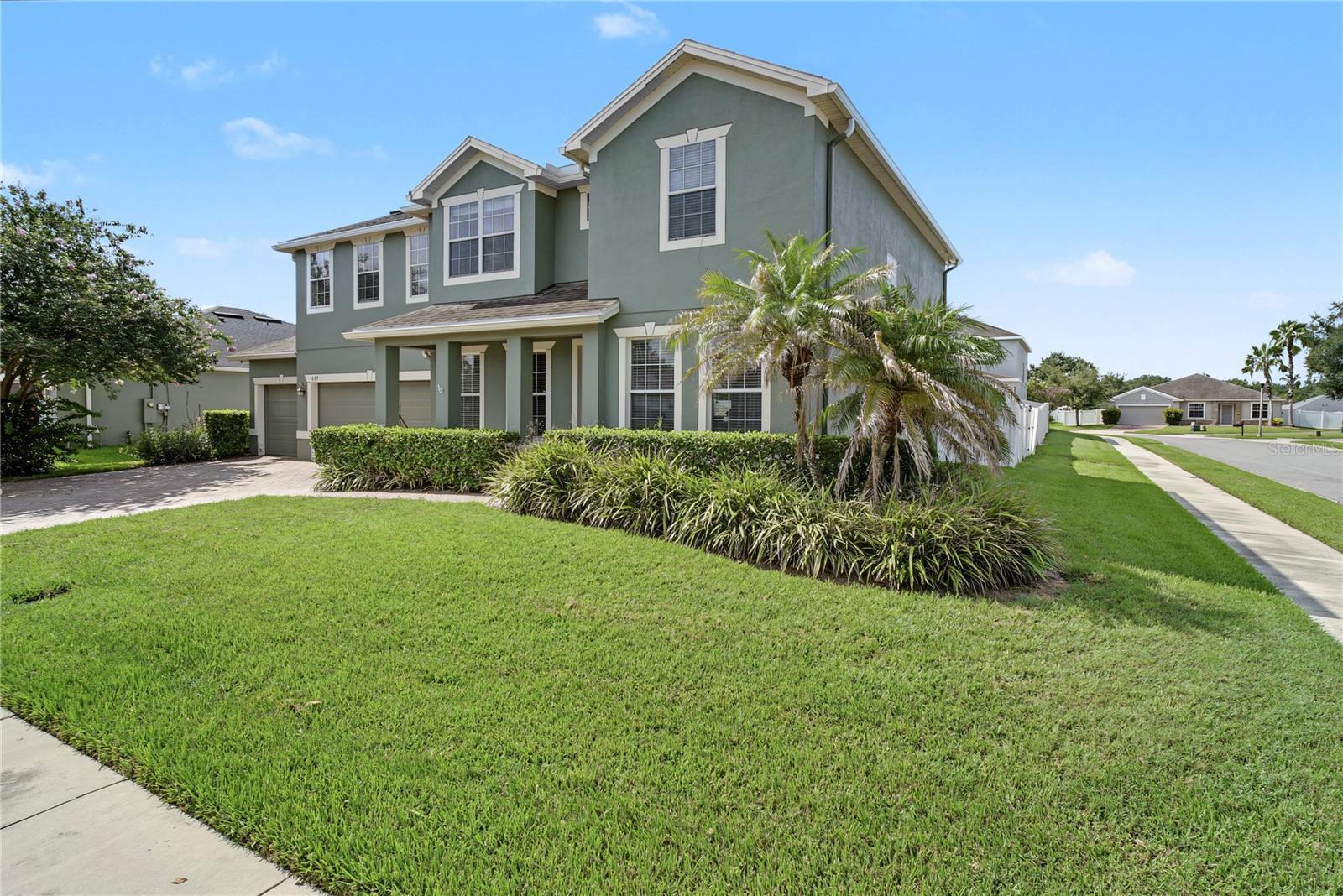 637 GRASSY STONE DRIVE