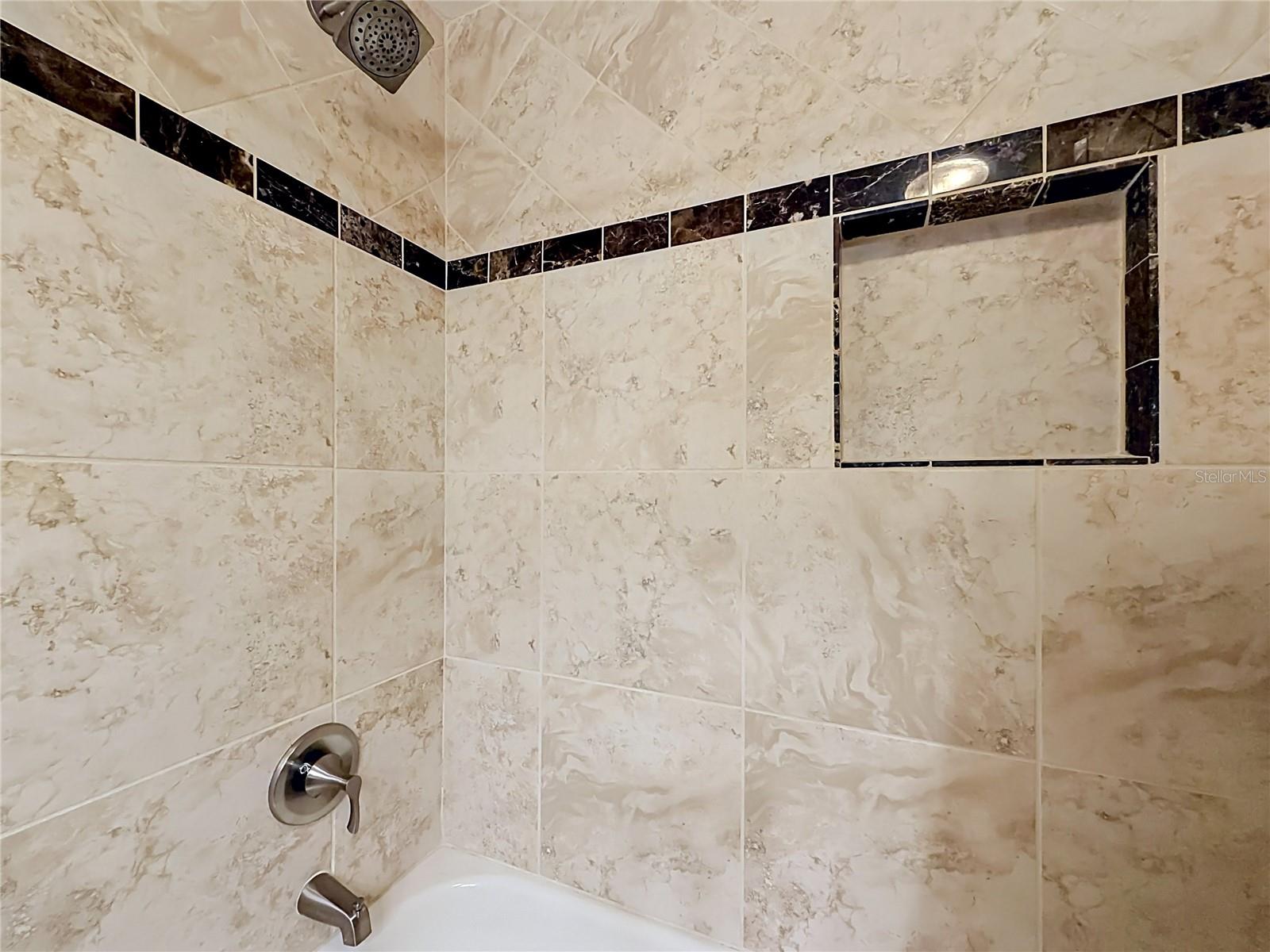 LA VITA CONDO PH 4 - Residential