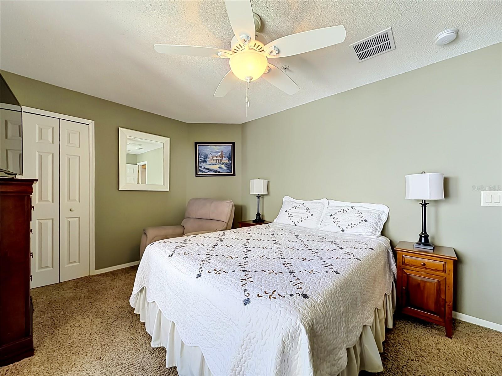 LA VITA CONDO PH 4 - Residential