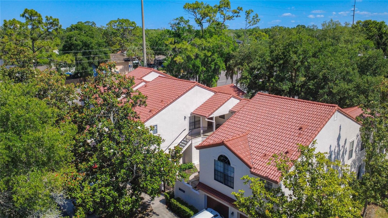 LA VITA CONDO PH 4 - Residential