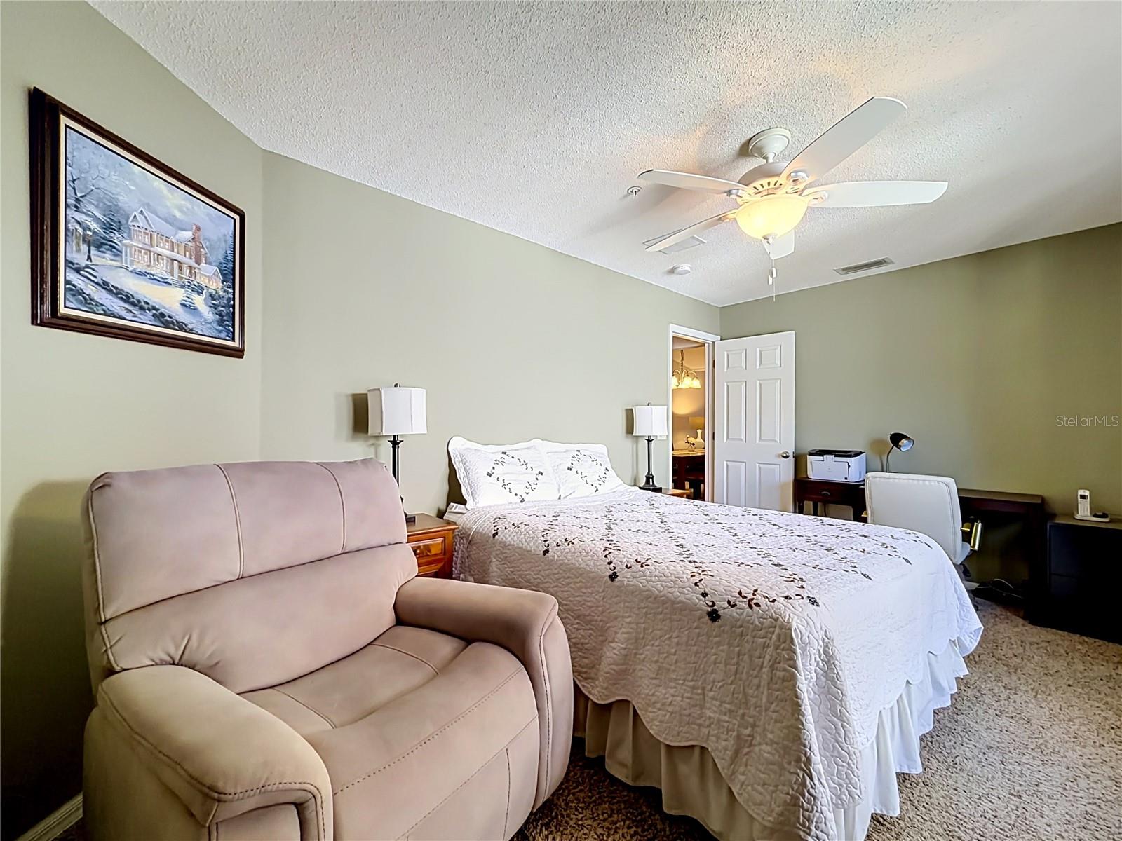 LA VITA CONDO PH 4 - Residential