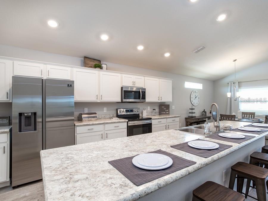 1516 FLEUR DRIVE