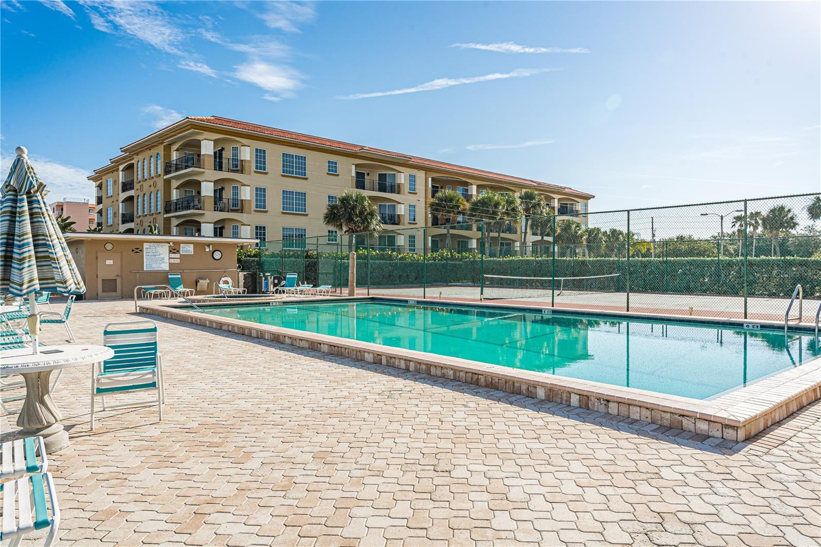 REFLECTIONS ON THE GULF CONDO - Residential