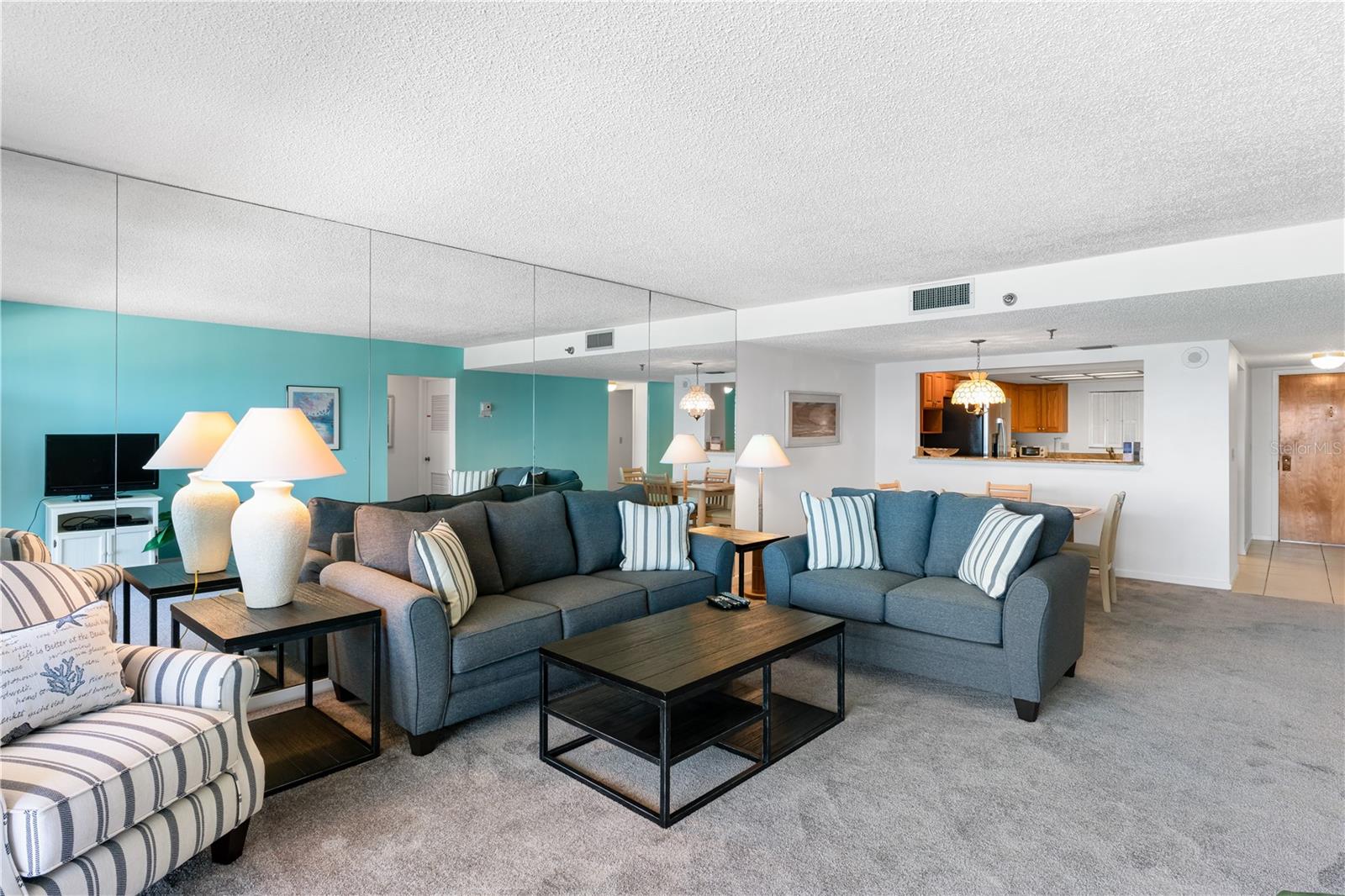 REFLECTIONS ON THE GULF CONDO - Residential