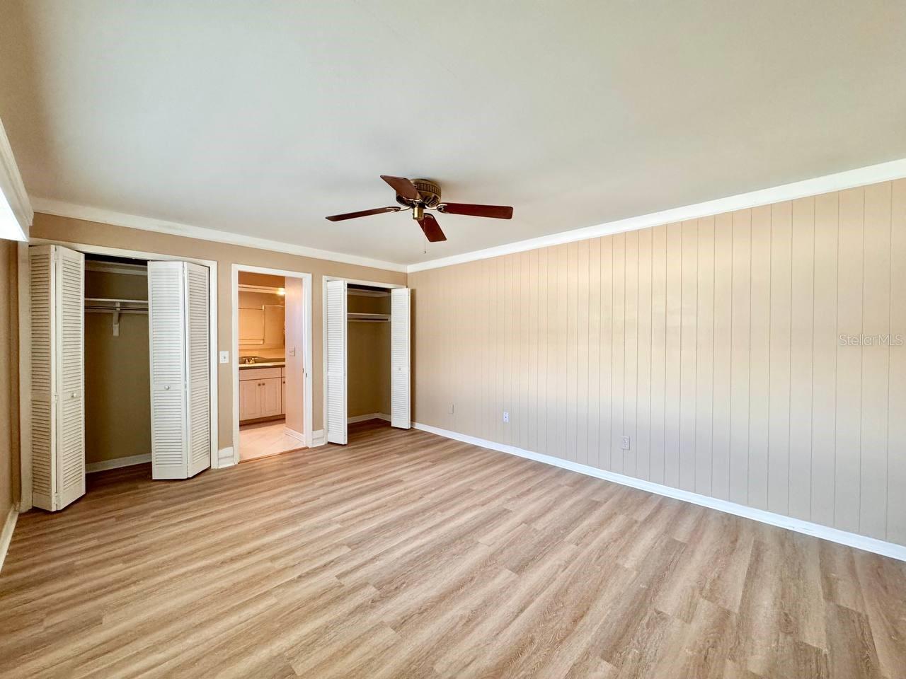 IMPERIAL PARK - Residential Lease