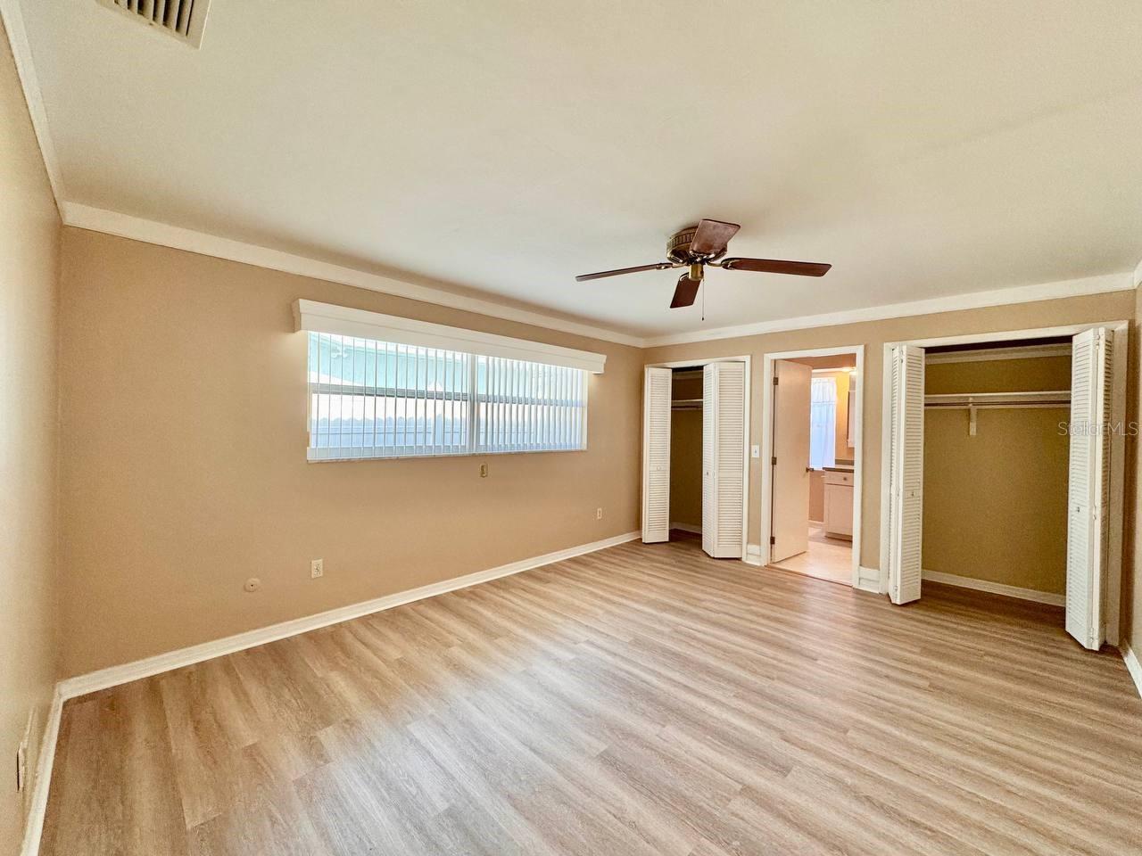 IMPERIAL PARK - Residential Lease