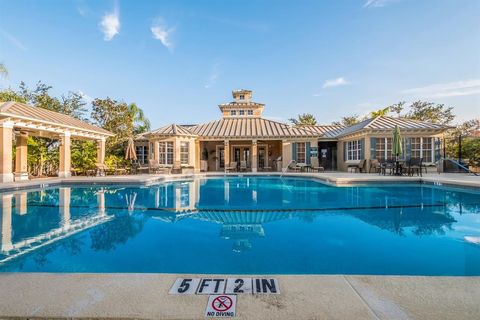 A home in PARRISH