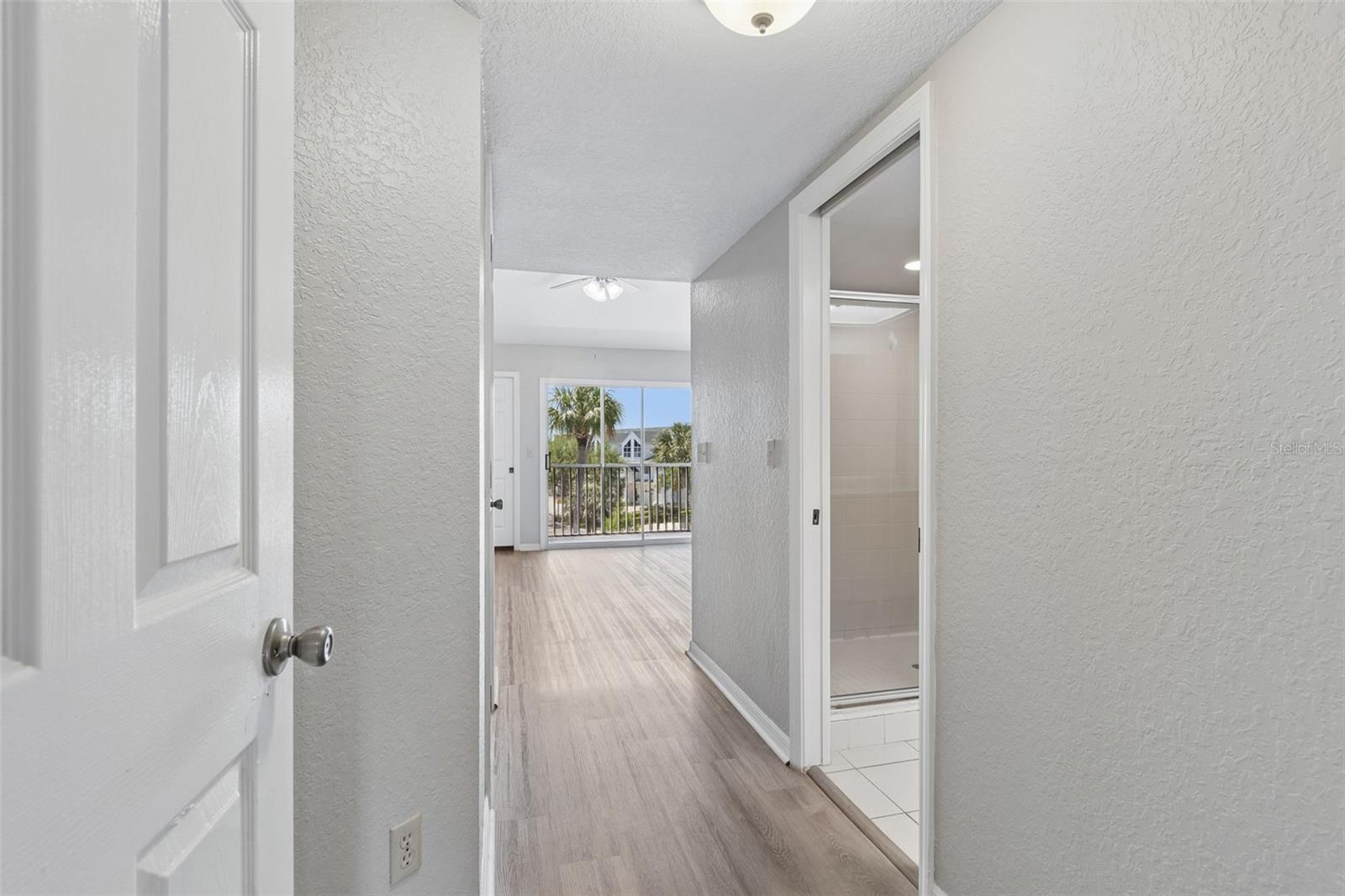 TARA CAY SOUND NORTH - Residential