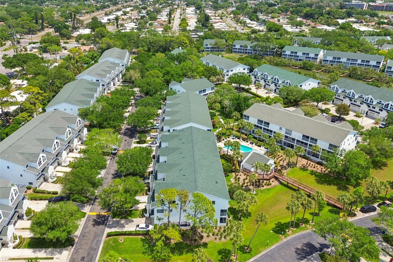 TARA CAY SOUND NORTH - Residential