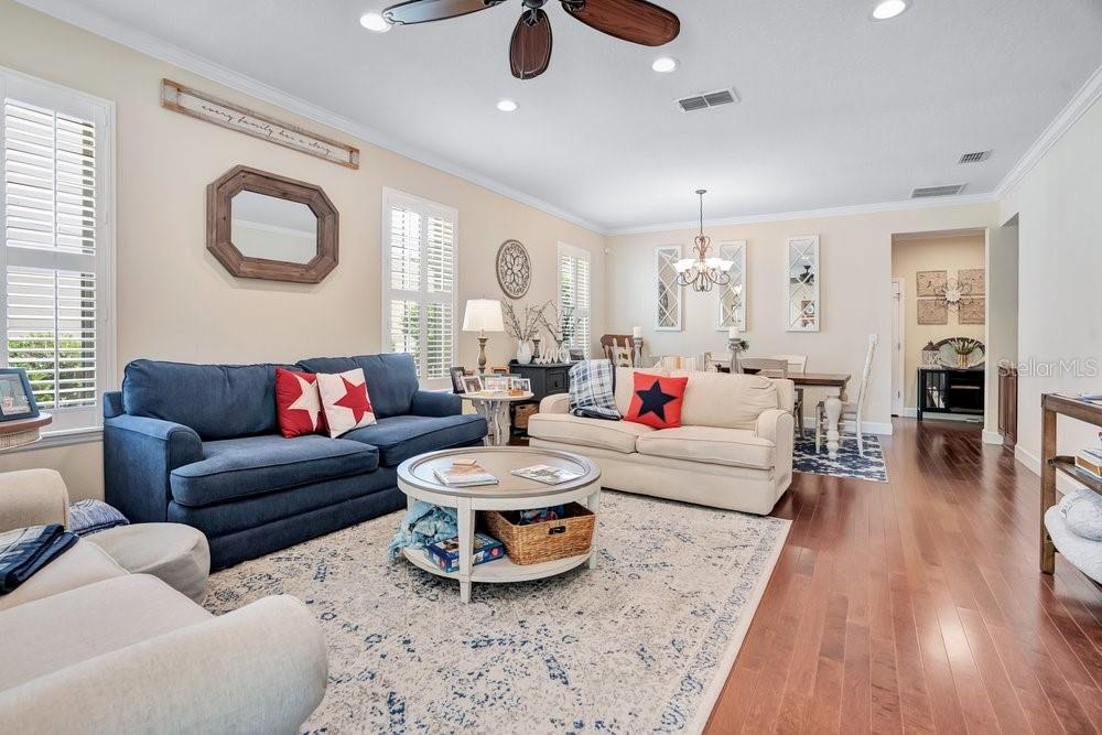 1205 GREENE SQUARE