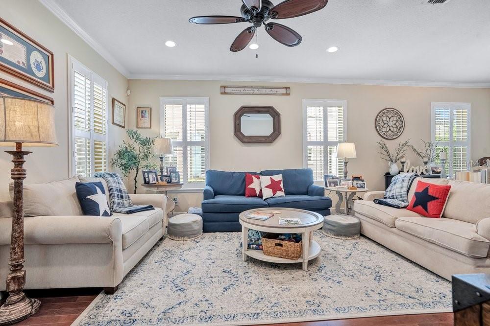 1205 GREENE SQUARE