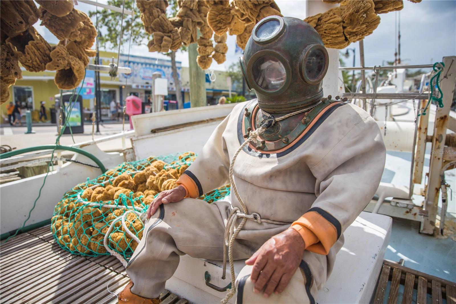 SENATE MANOR UNREC - Residential