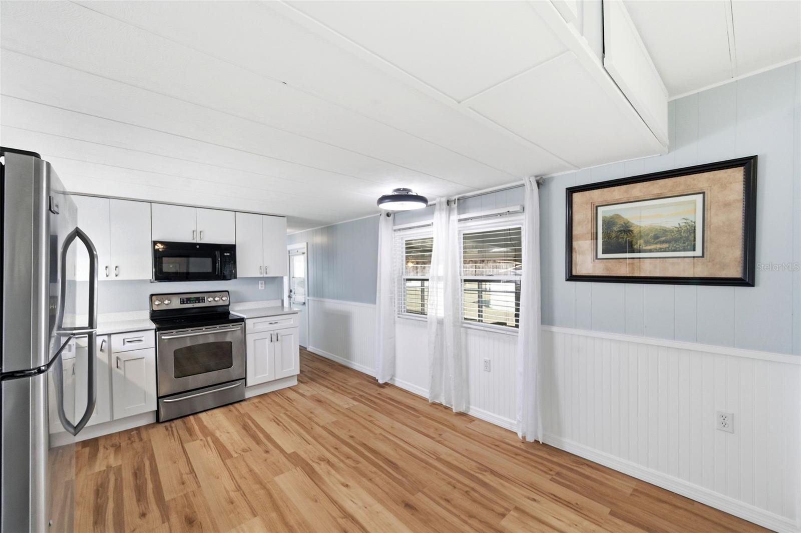 SENATE MANOR UNREC - Residential