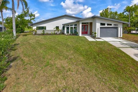 Photo of 3636 Mineola Drive, Sarasota, FL 34239 (MLS # A4688287)