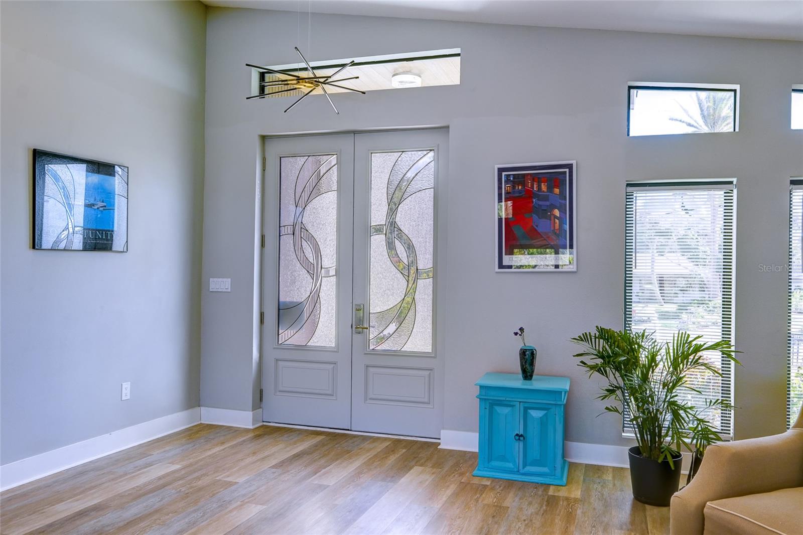 SOUTH GATE - Residential