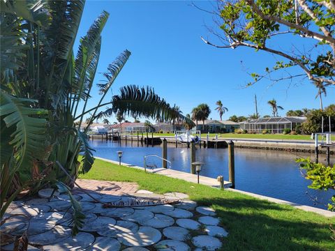 A home in PUNTA GORDA