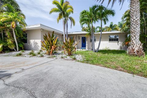 A home in PALM HARBOR