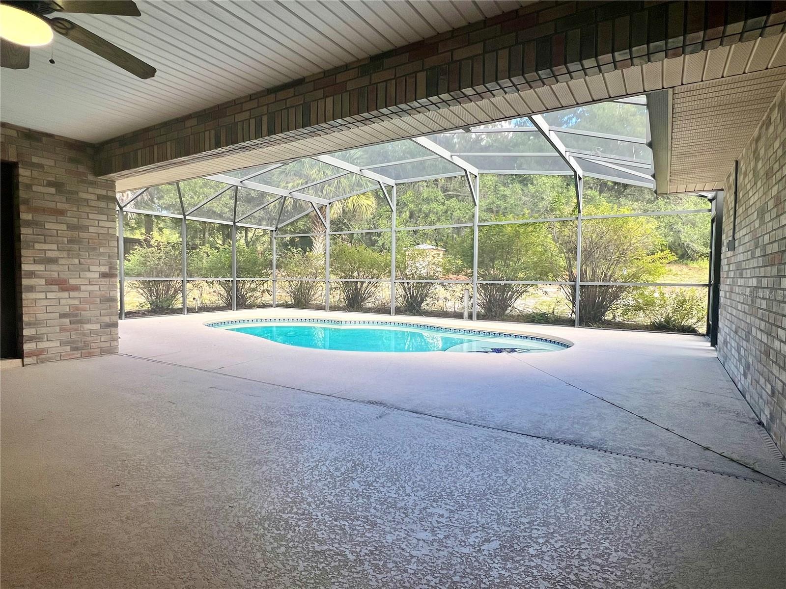 1156 S CARPENTER AVENUE