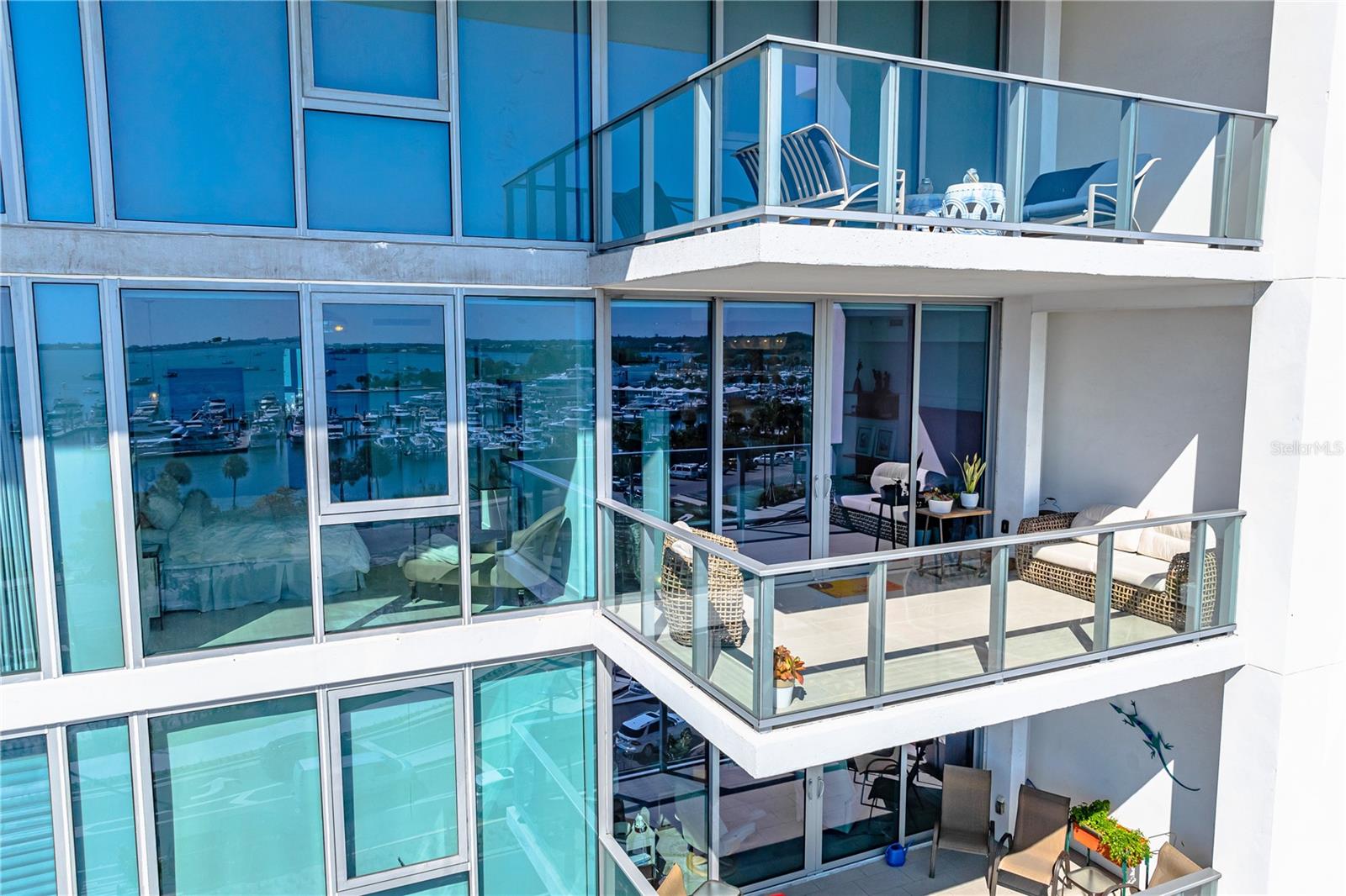 VUE SARASOTA BAY - Residential Lease