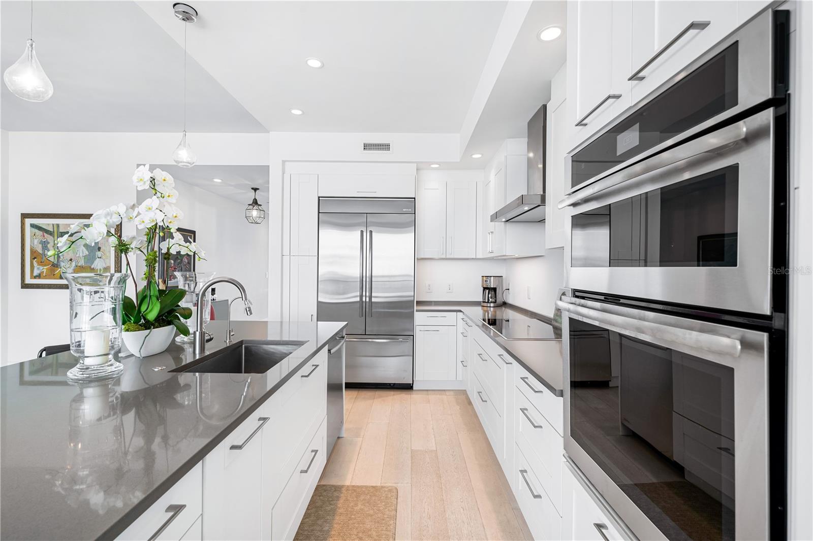 VUE SARASOTA BAY - Residential Lease