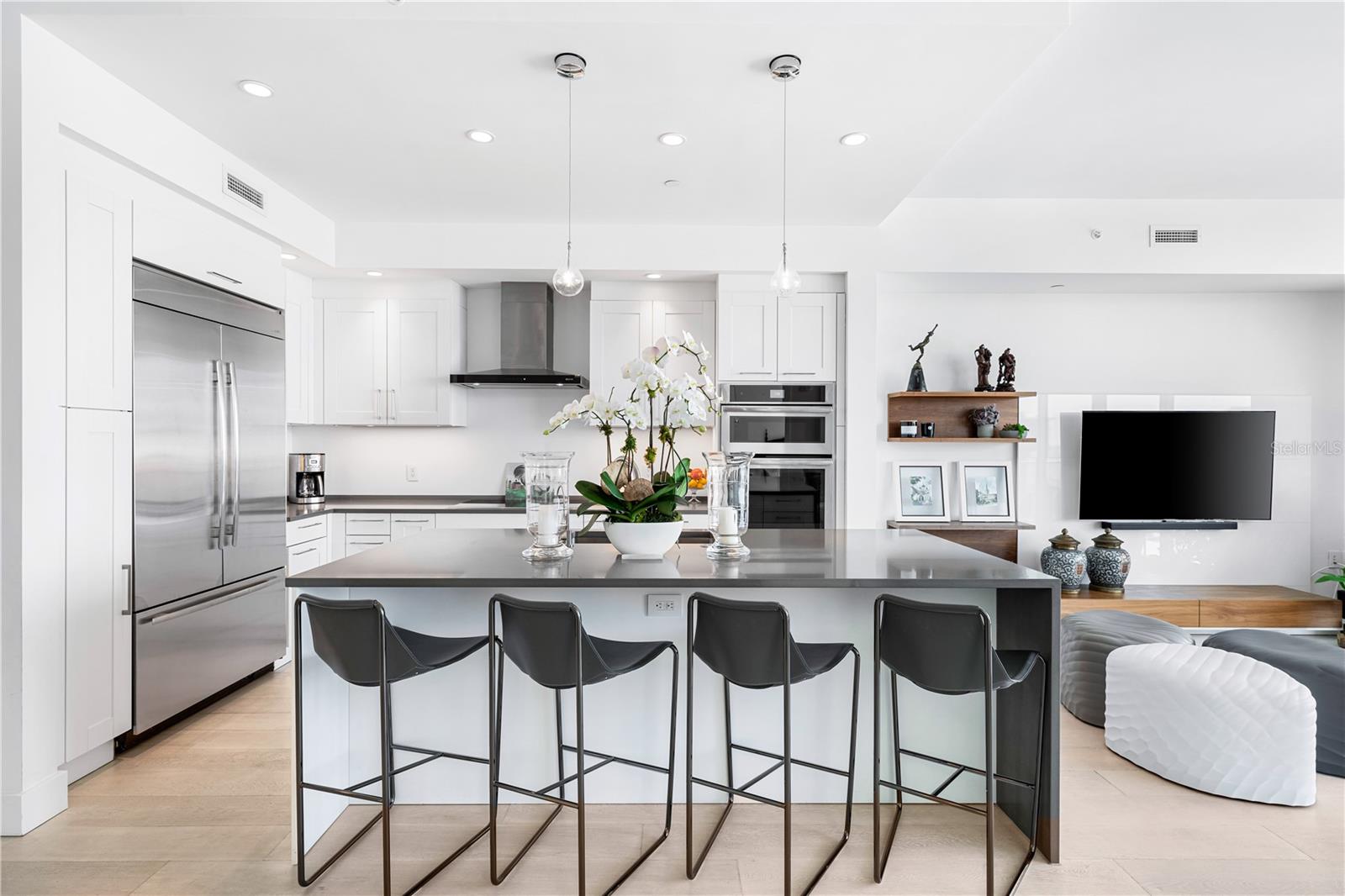 VUE SARASOTA BAY - Residential Lease