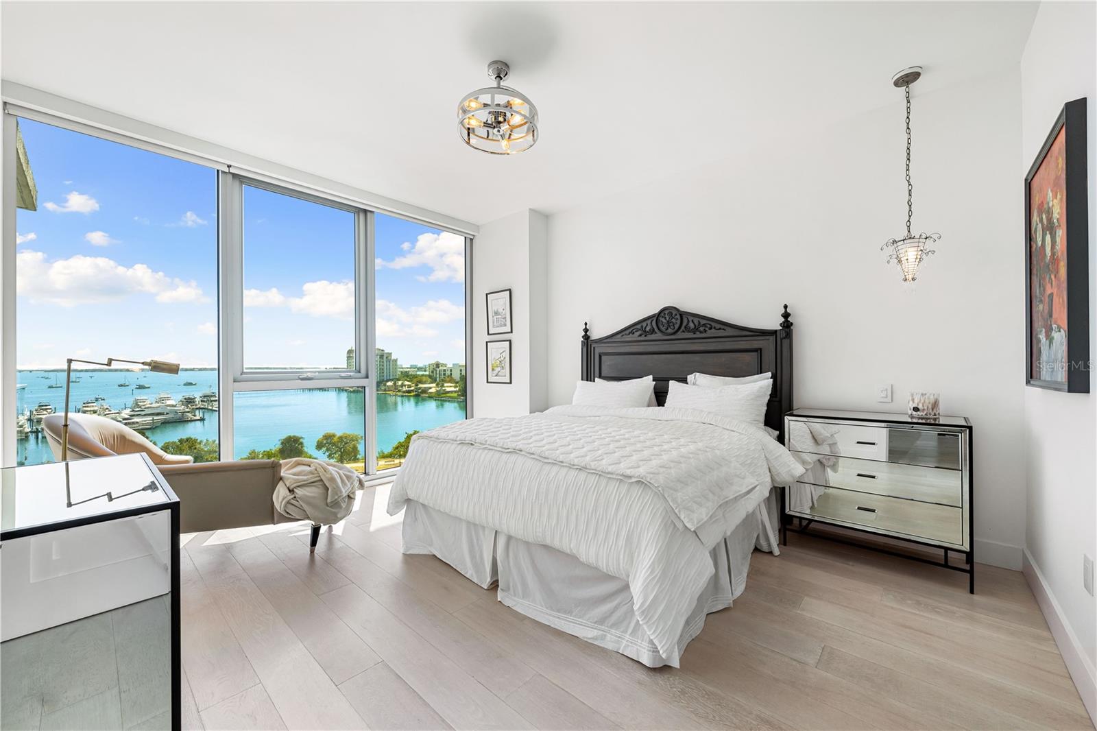 VUE SARASOTA BAY - Residential Lease