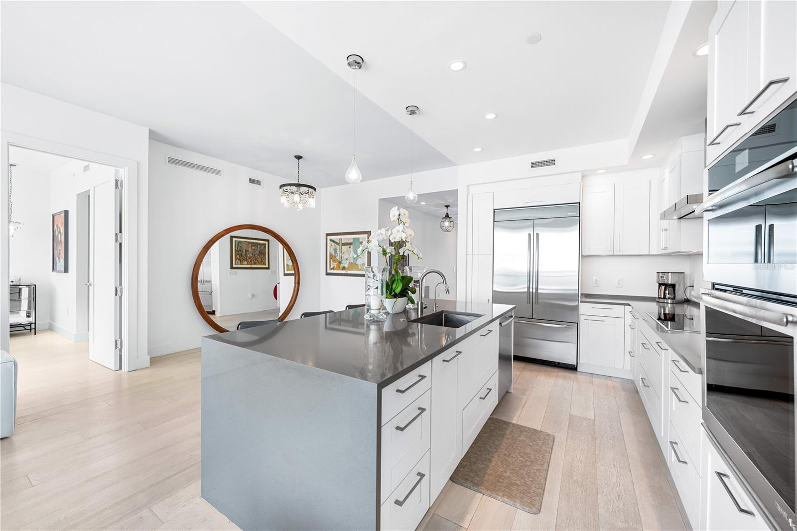 VUE SARASOTA BAY - Residential Lease