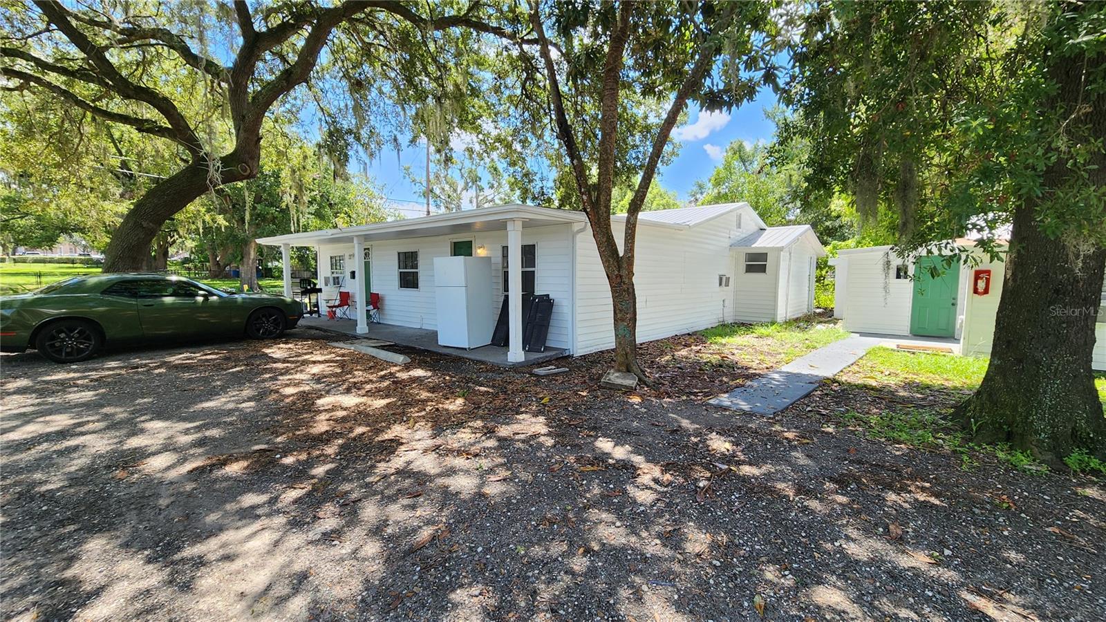 501 W BAKER STREET