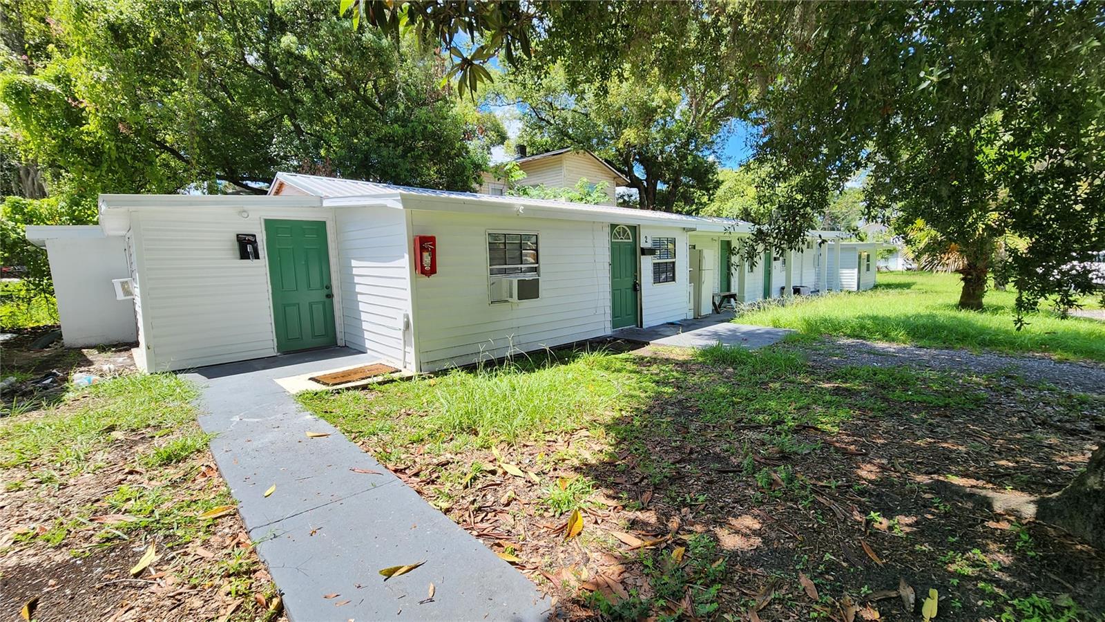 501 W BAKER STREET