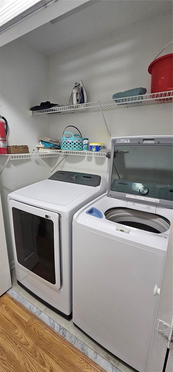 VISTAS/STONEBRIDGE COMMONS #6 - Residential Lease